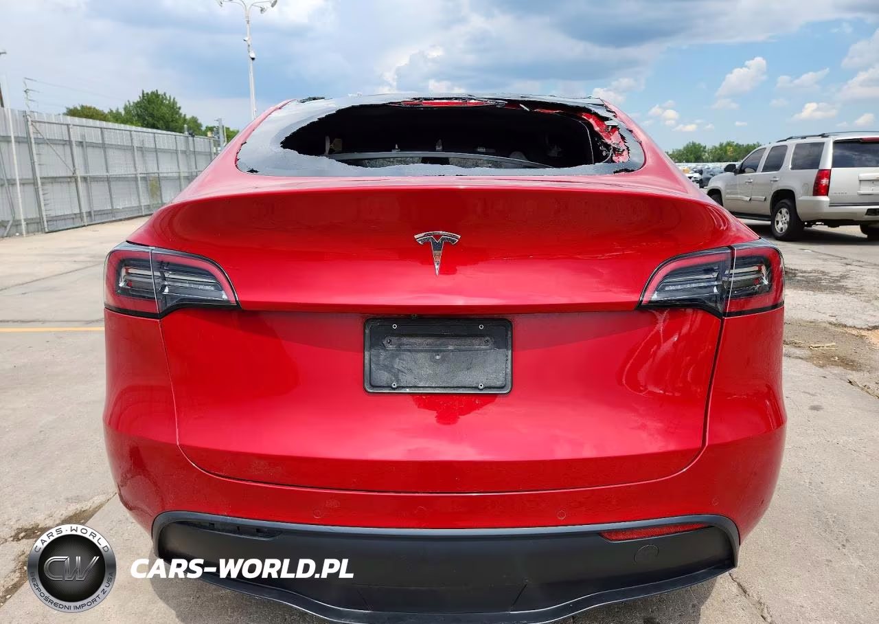 2022 Tesla Model Y VIN:7SAYGDEE8NA020371 - 6