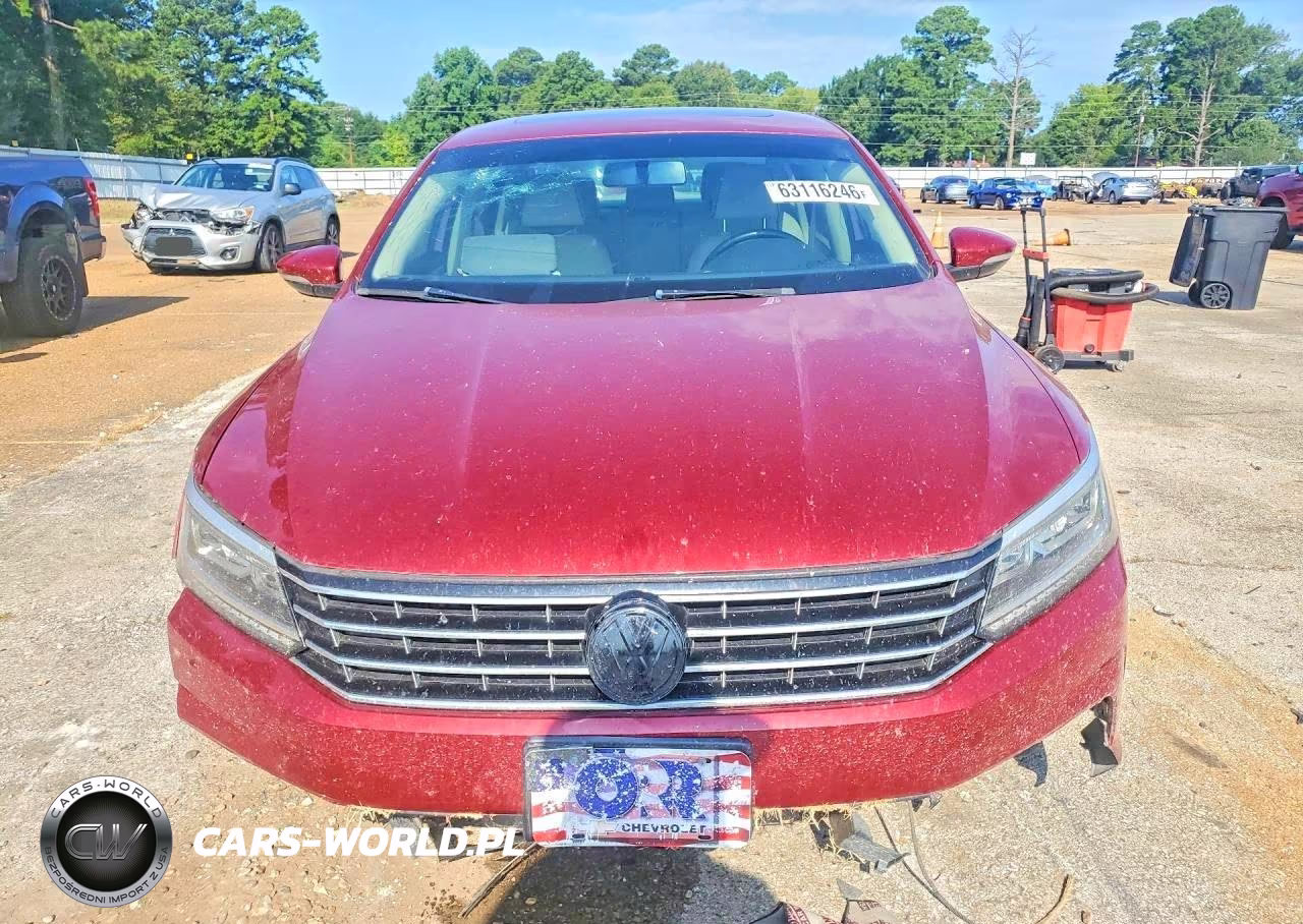 2018 Volkswagen Passat Se VIN:1VWBA7A30JC030393 - 5