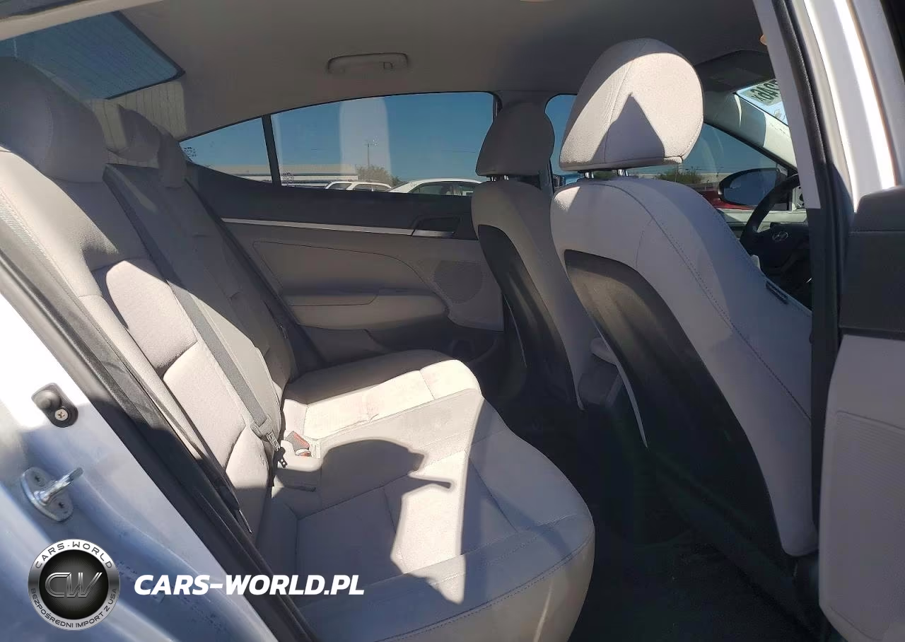 2018 Hyundai Elantra Se VIN:KMHD74LF9JU609372 - 10
