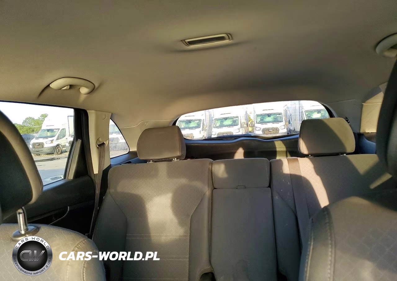 2016 Kia Sorento Lx VIN:5XYPG4A35GG064663 - 10