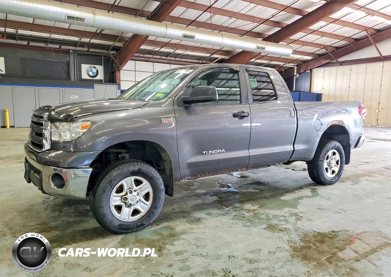 2011 Toyota Tundra Double Cab Sr5