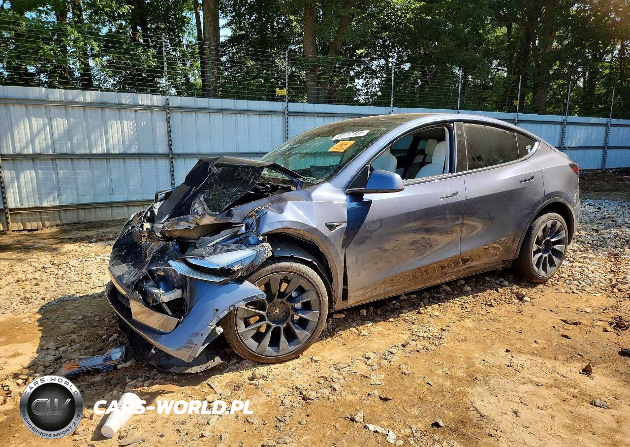 2022 Tesla Model Y – zdjęcie 1 z 12