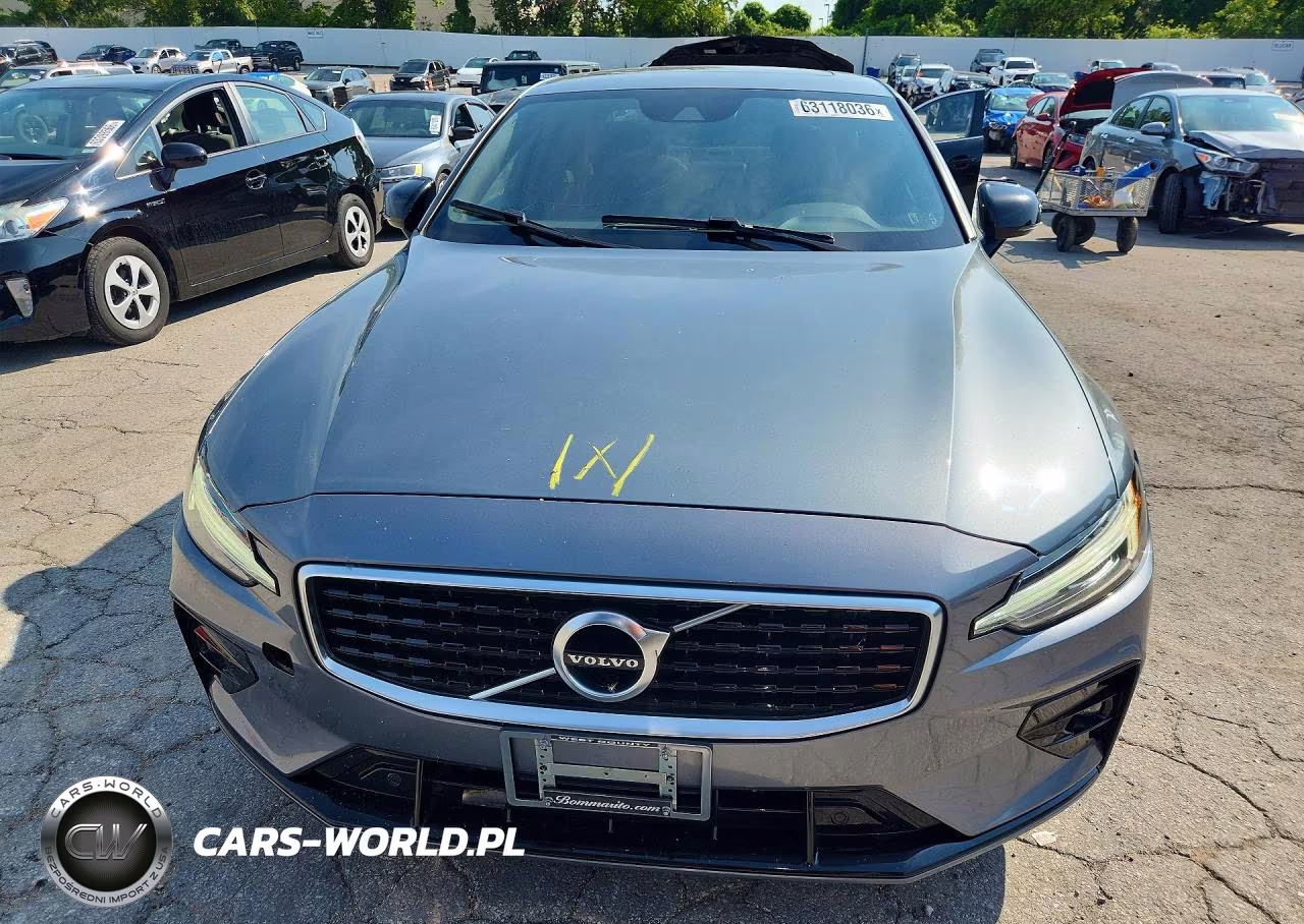 2019 Volvo S60 T5 R-Design VIN:7JR102FM5KG013249 - 5