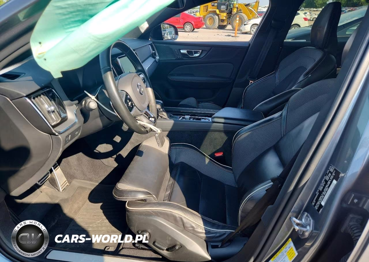 2019 Volvo S60 T5 R-Design VIN:7JR102FM5KG013249 - 7