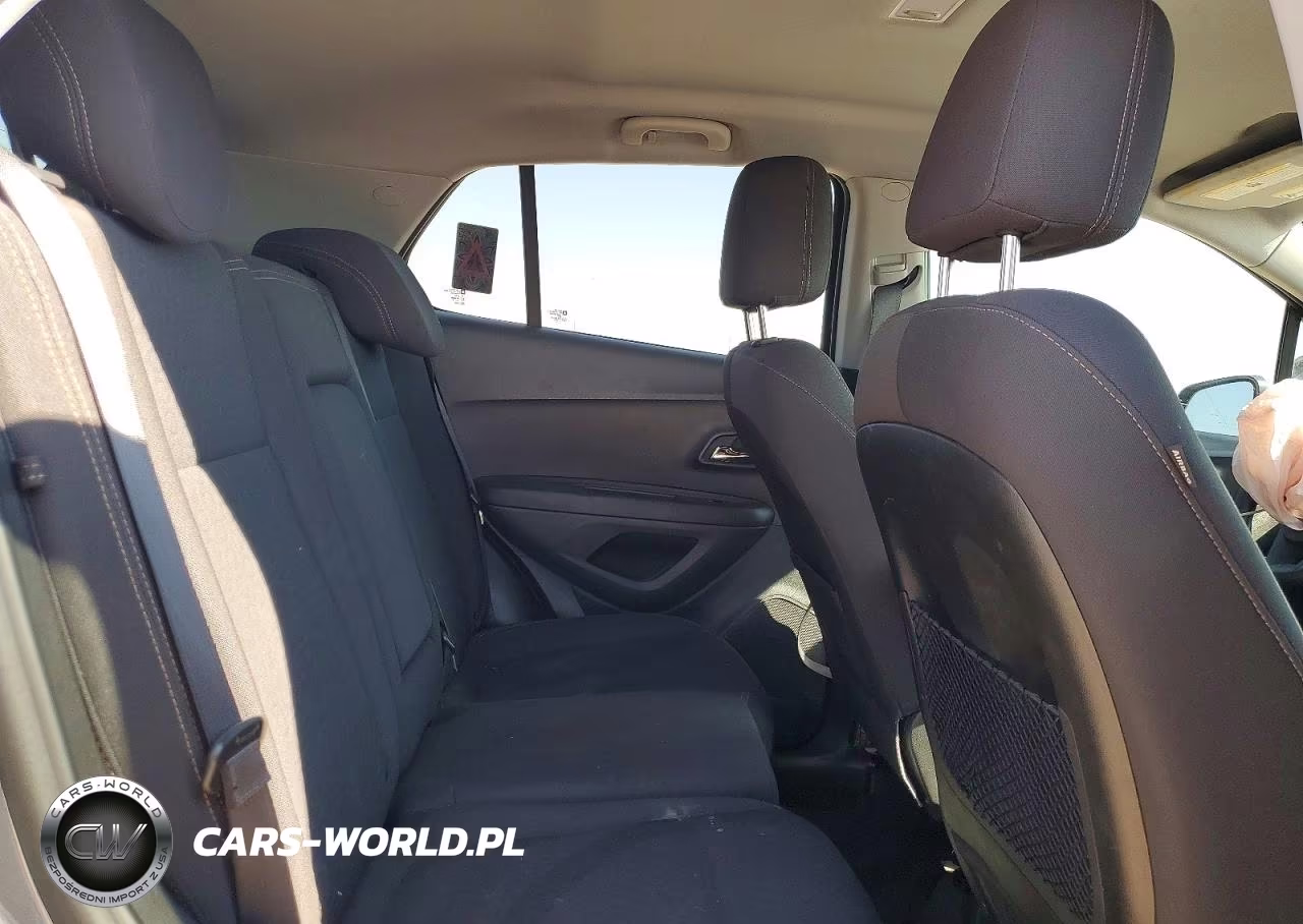 2020 Chevrolet Trax Ls VIN:3GNCJKSBXLL288001 - 10