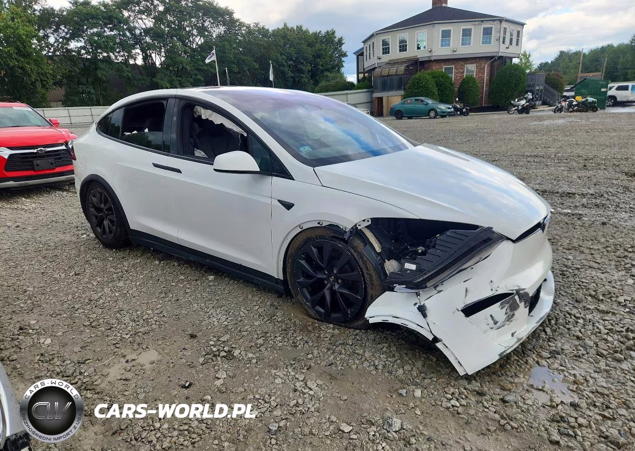 2022 Tesla Model X VIN:7SAXCAE59NF356183 - 4