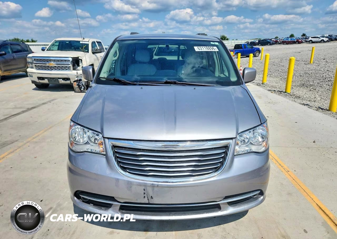 2013 Chrysler Town & Cntry VIN:2C4RC1BG7DR577943 - 5