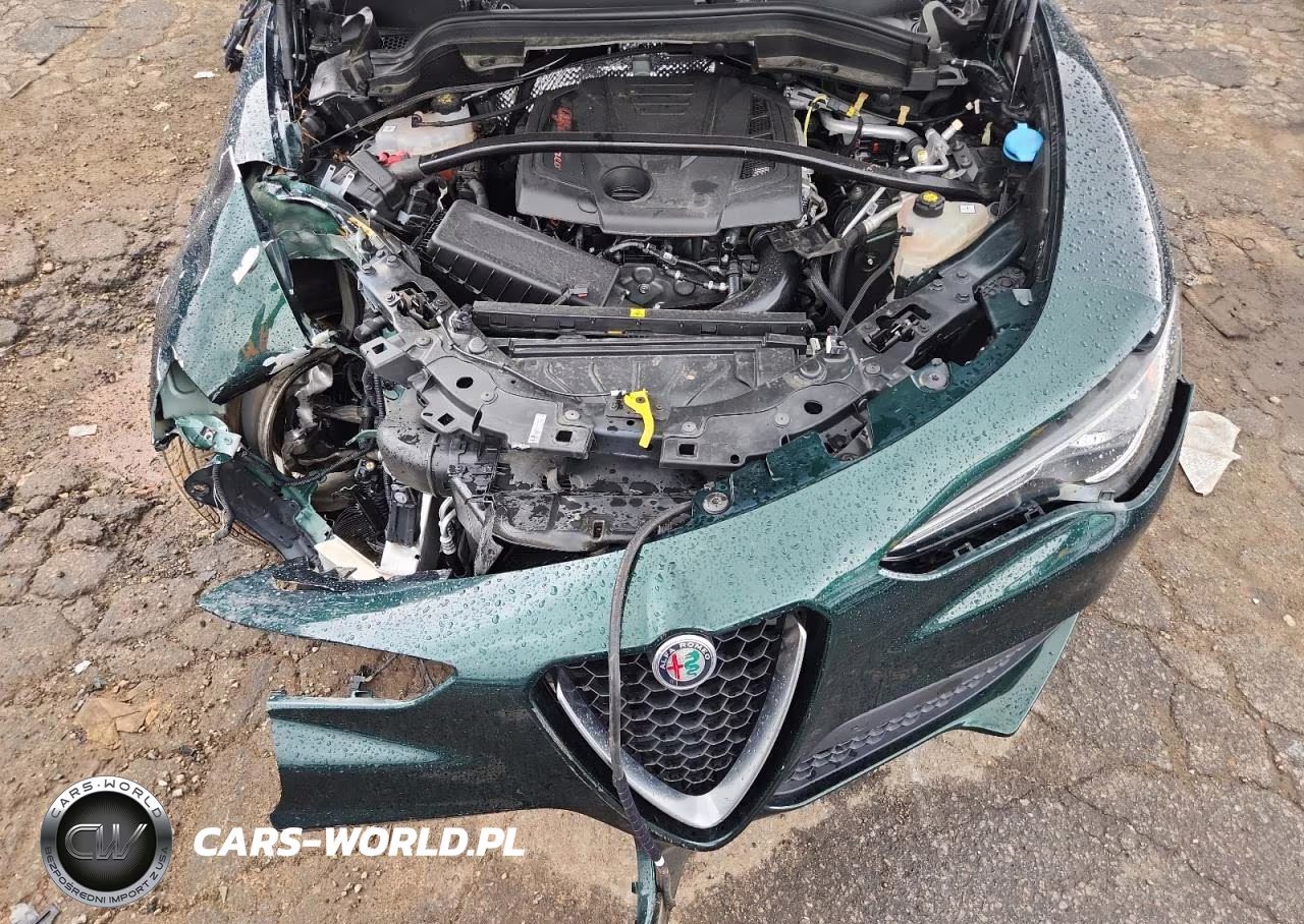 2021 Alfa Romeo Stelvio Ti VIN:ZASPAKBN4M7D18661 - 11