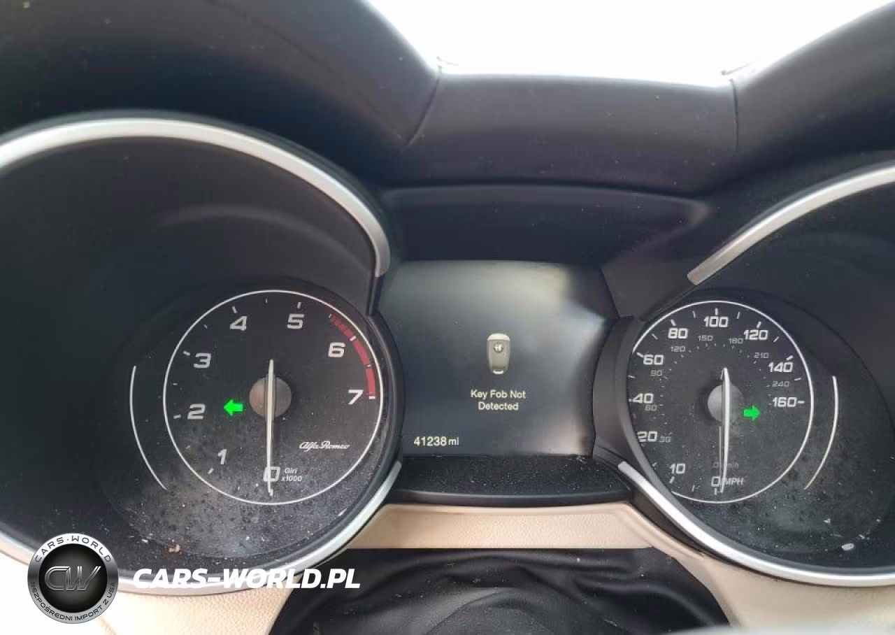 2021 Alfa Romeo Stelvio Ti VIN:ZASPAKBN4M7D18661 - 9