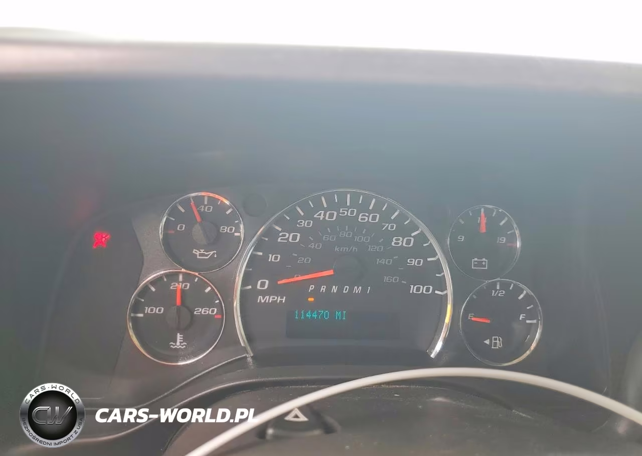 2018 Chevrolet Express G2500 VIN:1GCWGAFP1J1187955 - 9