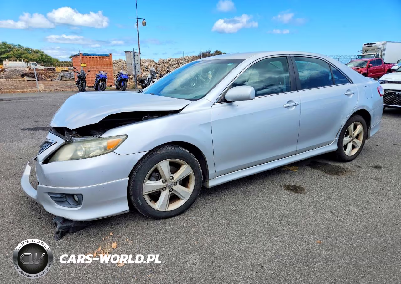 2011 Toyota Camry Le V6
