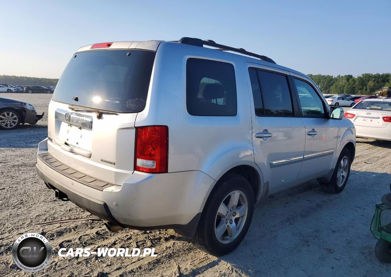 2009 Honda Pilot Touring VIN:5FNYF38889B022470 - 3