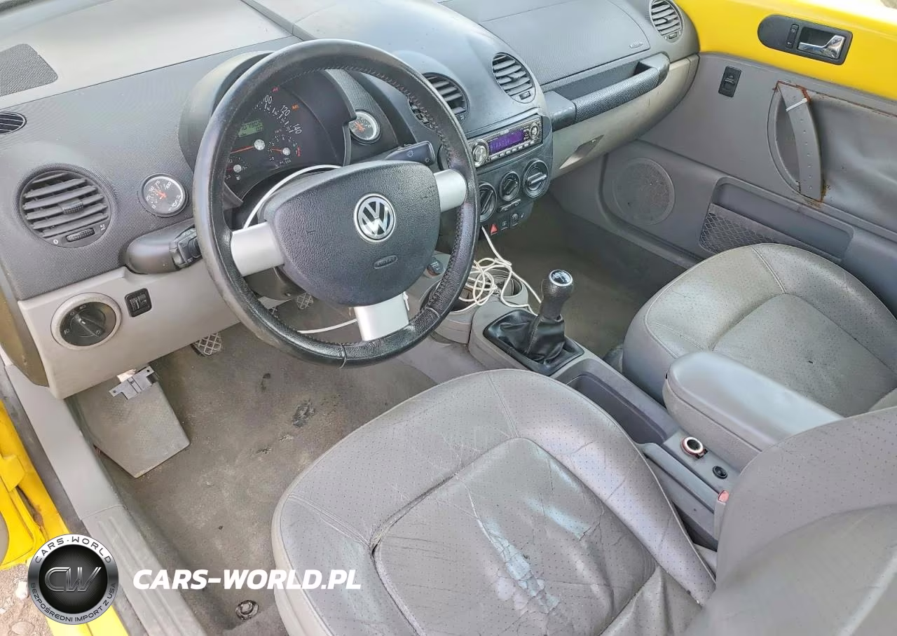2002 Volkswagen New Beetle Gls VIN:3VWCB21CX2M450375 - 8
