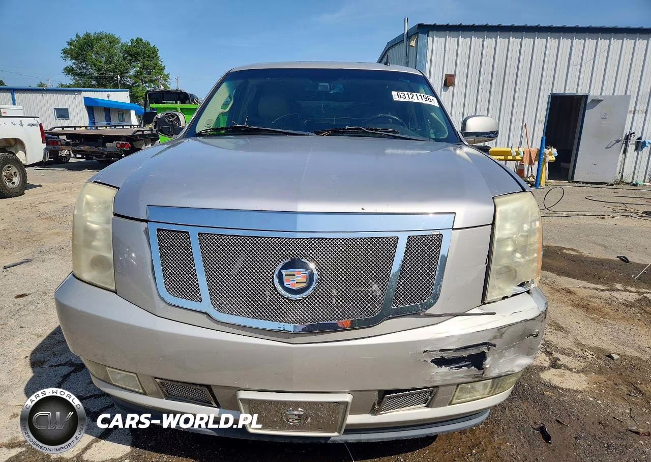 2009 Cadillac Escalade Luxury VIN:1GYFC23259R191301 - 5