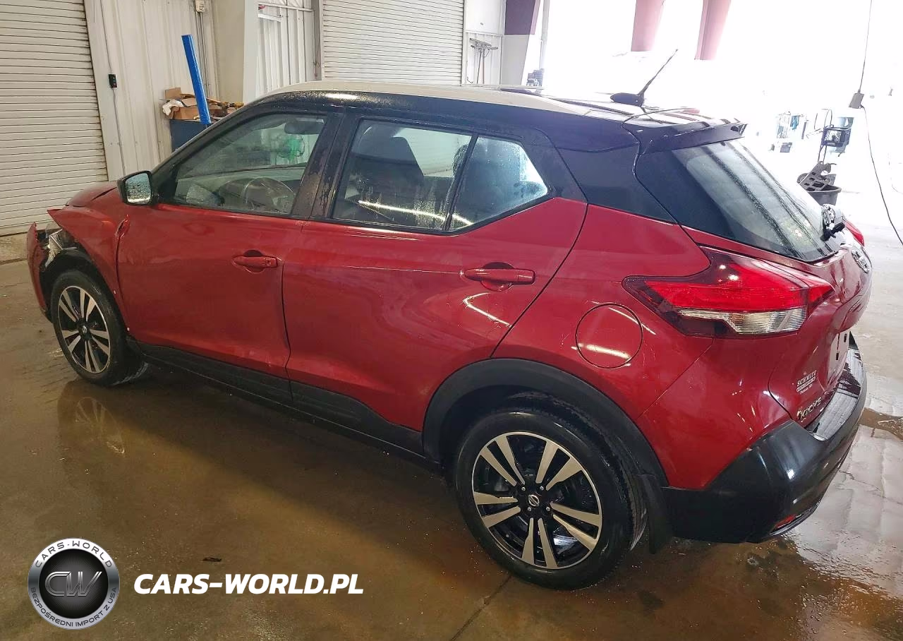 2018 Nissan Kicks Sv VIN:3N1CP5CUXJL543013 - 2