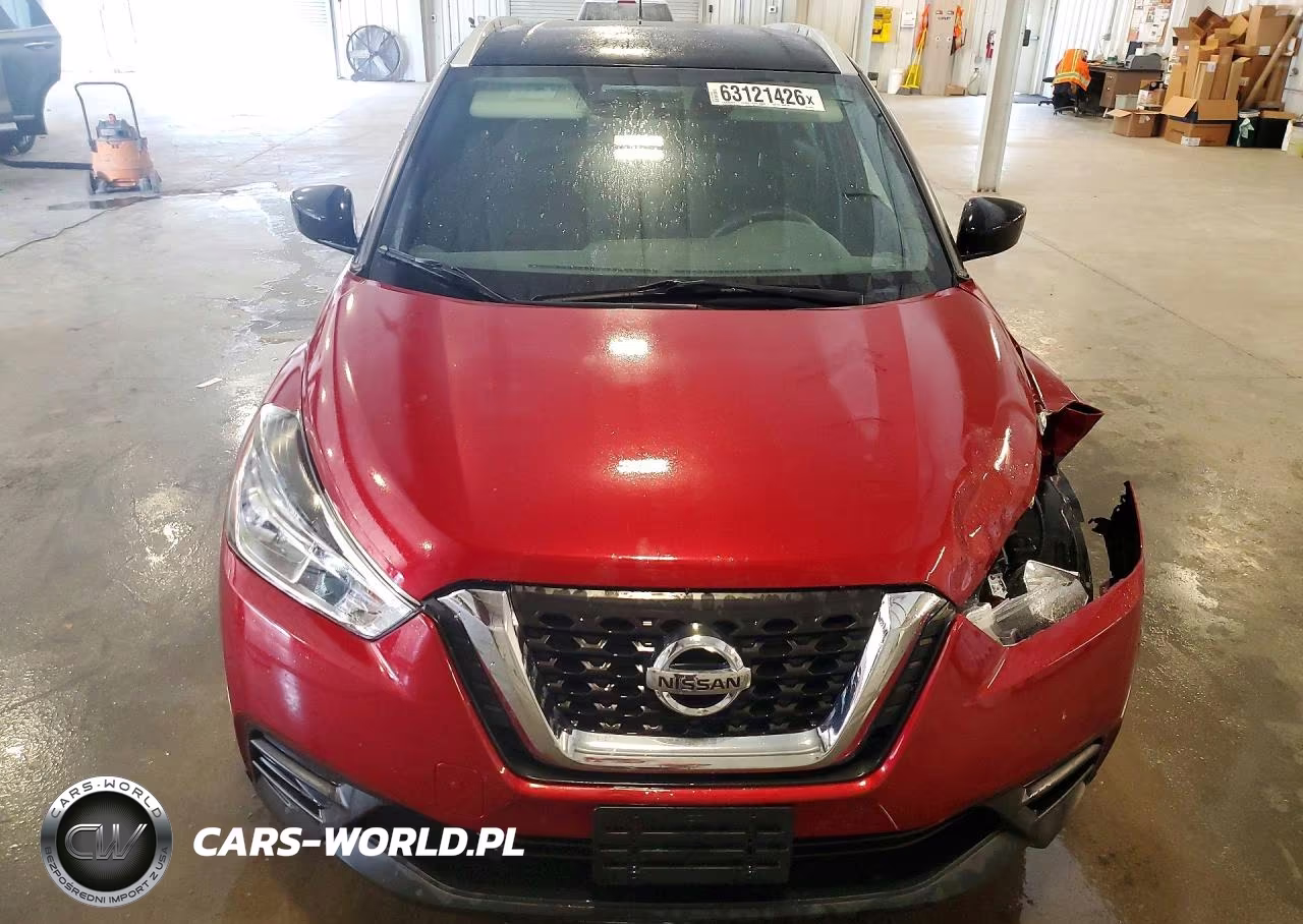 2018 Nissan Kicks Sv VIN:3N1CP5CUXJL543013 - 5