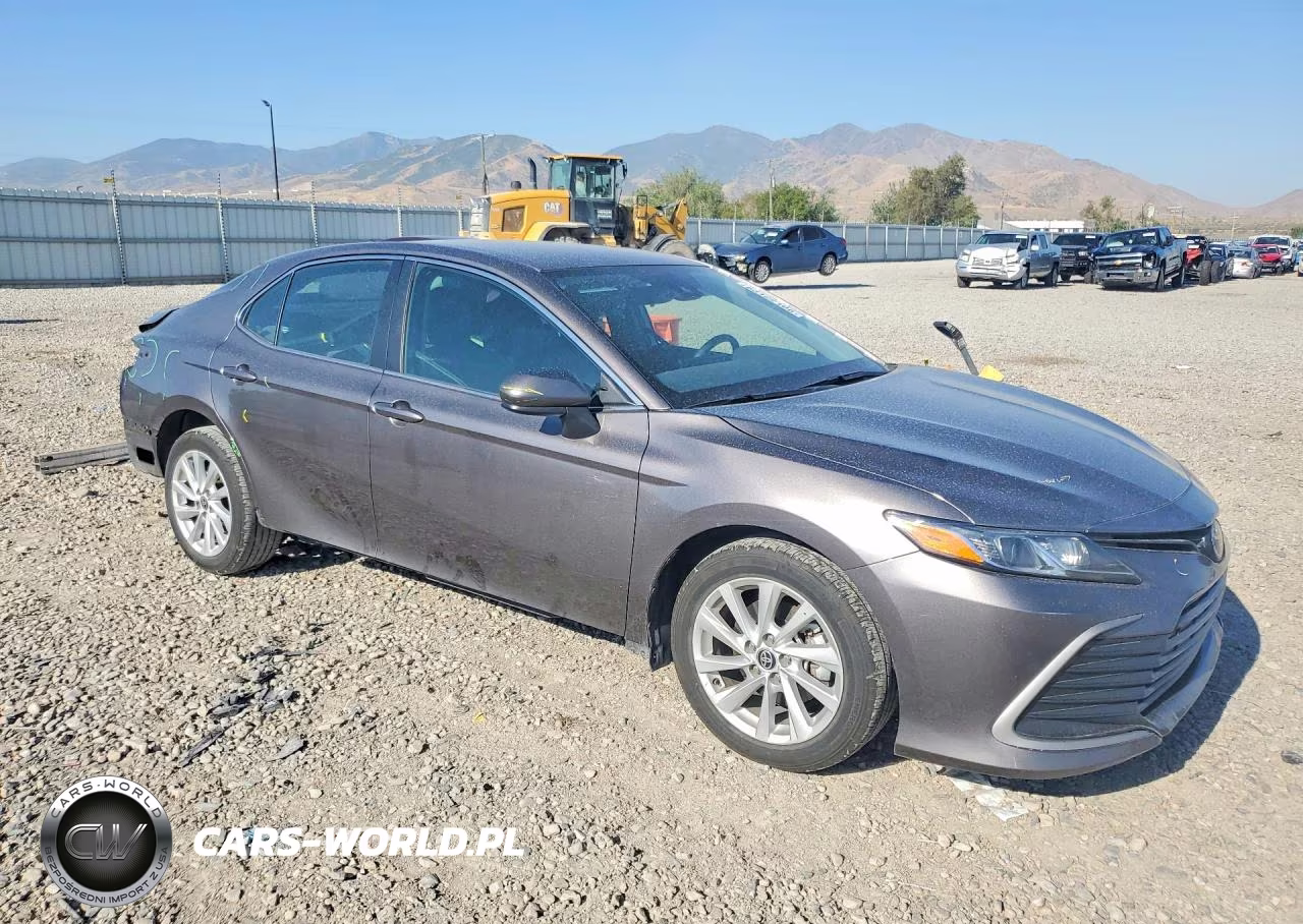 2024 Toyota Camry Le VIN:4T1C11BK6RU113743 - 4