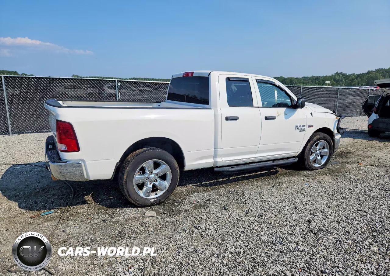 2021 Ram 1500 Classic Tradesman VIN:1C6RR7FT2MS583454 - 3