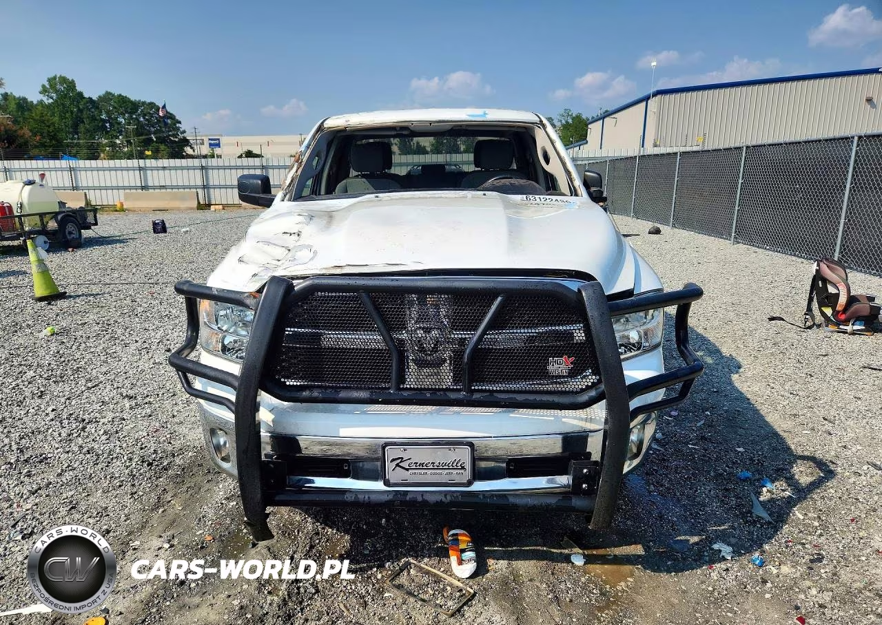 2021 Ram 1500 Classic Tradesman VIN:1C6RR7FT2MS583454 - 5