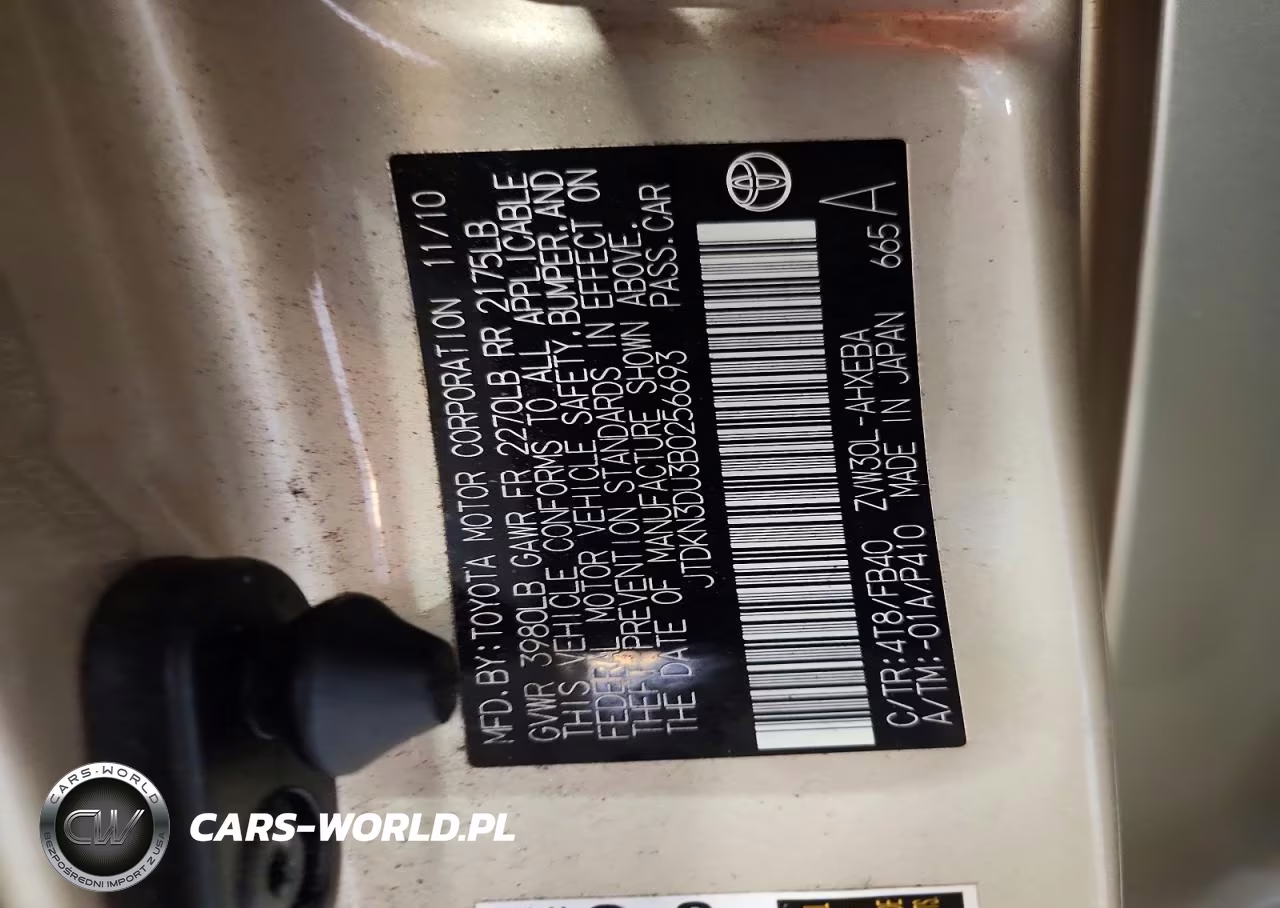 2011 Toyota Prius Two VIN:JTDKN3DU3B0256693 - 12