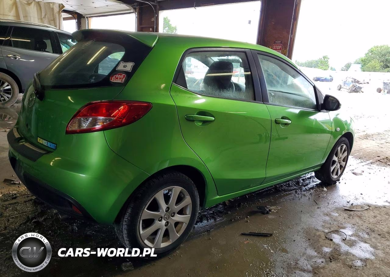 2011 Mazda Mazda2 VIN:JM1DE1HZ6B0130153 - 3