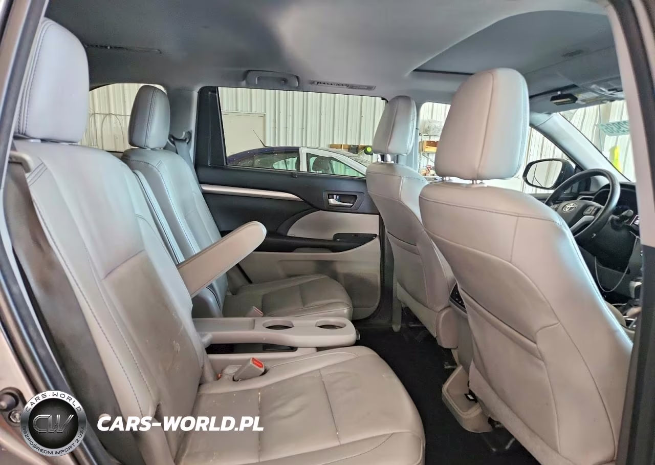 2016 Toyota Highlander Xle VIN:5TDJKRFH2GS313655 - 10