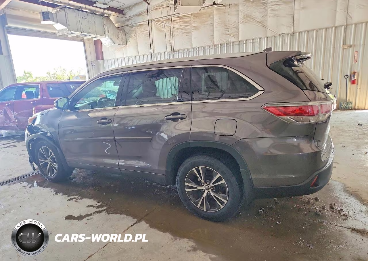 2016 Toyota Highlander Xle VIN:5TDJKRFH2GS313655 - 2