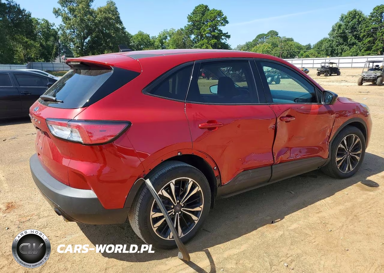 2022 Ford Escape Se VIN:1FMCU0G61NUB63957 - 3