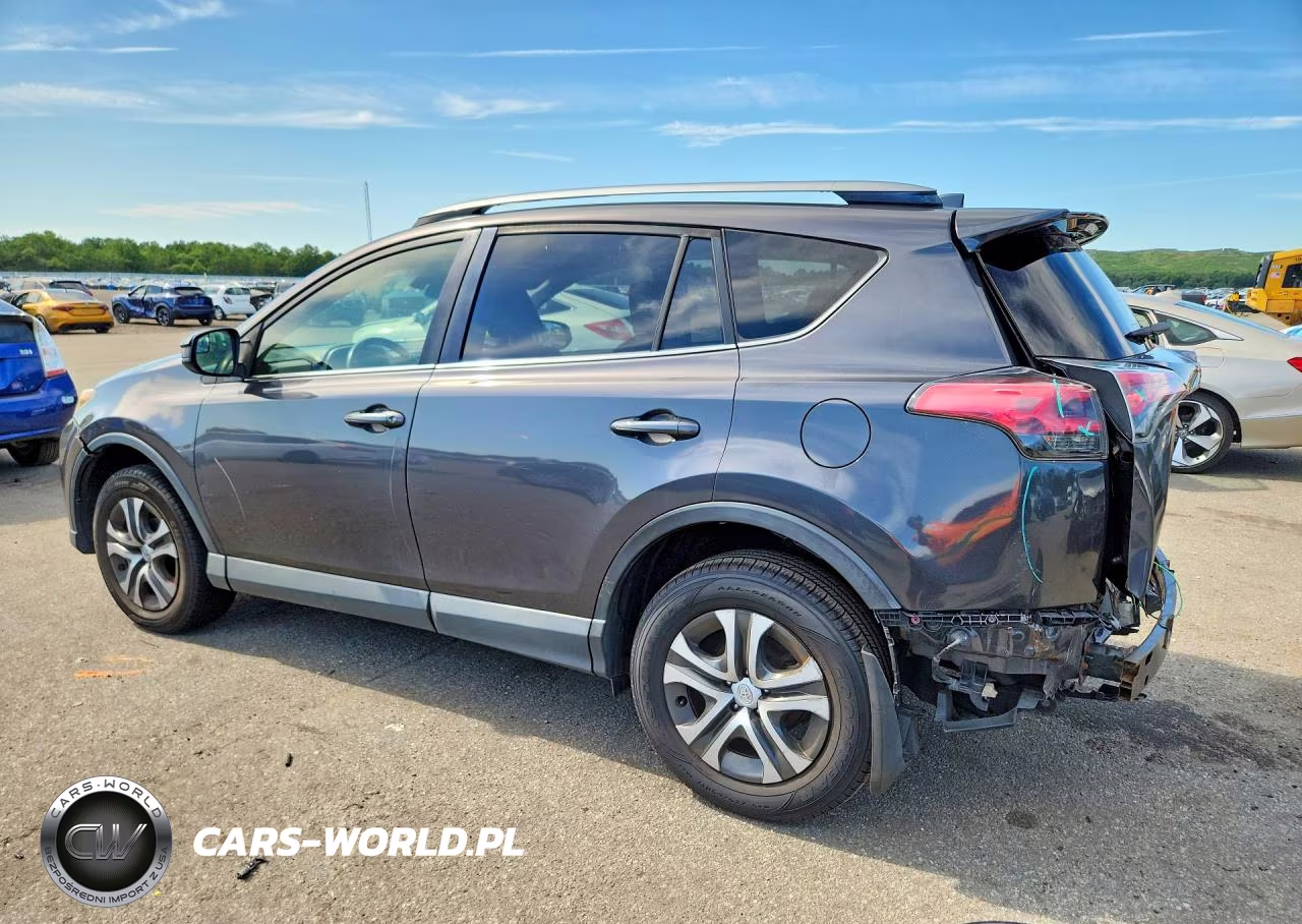 2017 Toyota Rav4 Le VIN:JTMBFREV6HJ712745 - 2