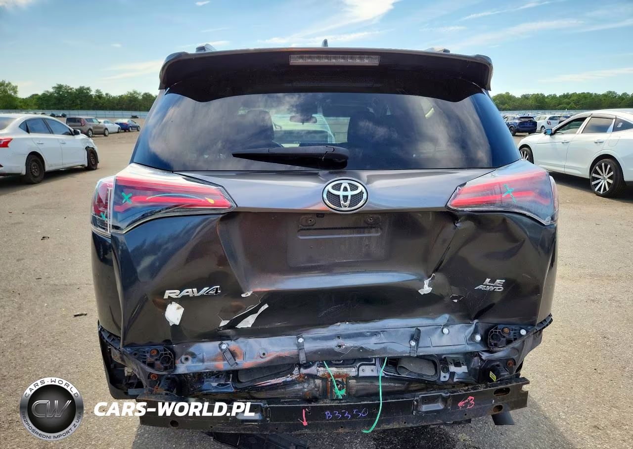 2017 Toyota Rav4 Le VIN:JTMBFREV6HJ712745 - 6