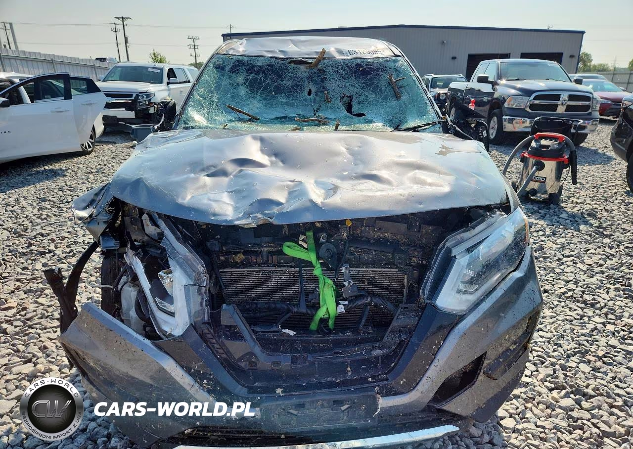 2018 Nissan Rogue S VIN:KNMAT2MV3JP509750 - 5