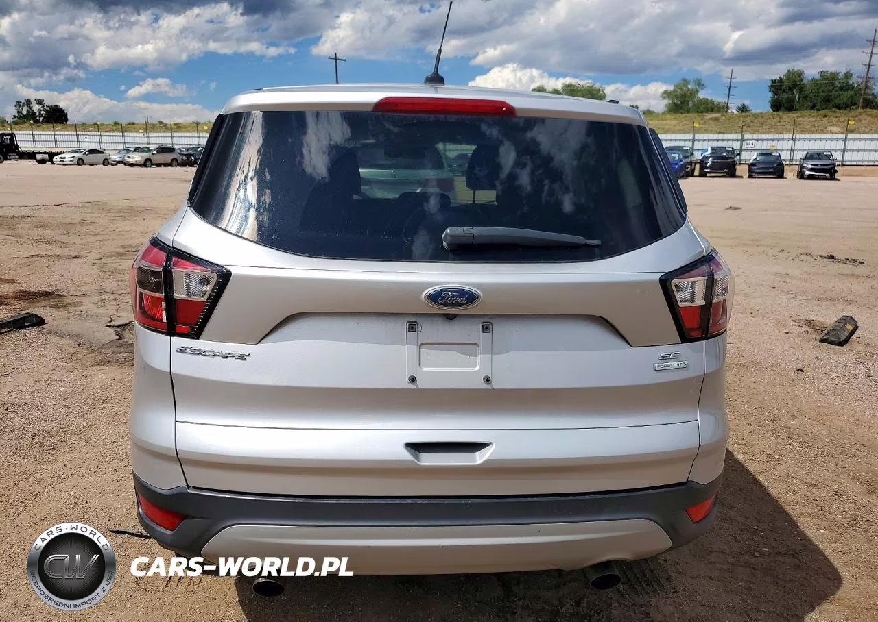 2017 Ford Escape Se VIN:1FMCU0GD5HUE39902 - 6