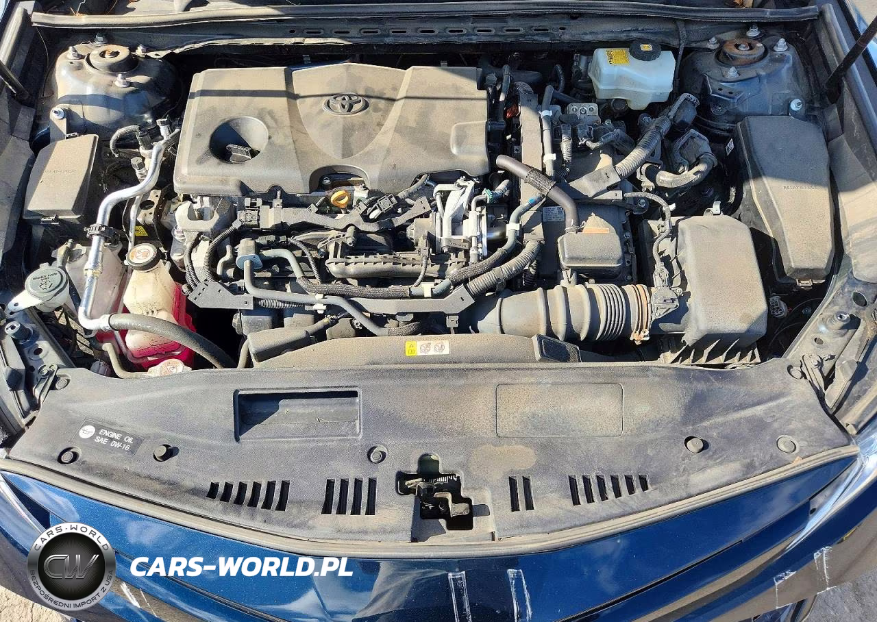 2018 Toyota Camry Le VIN:4T1B31HK4JU505945 - 11