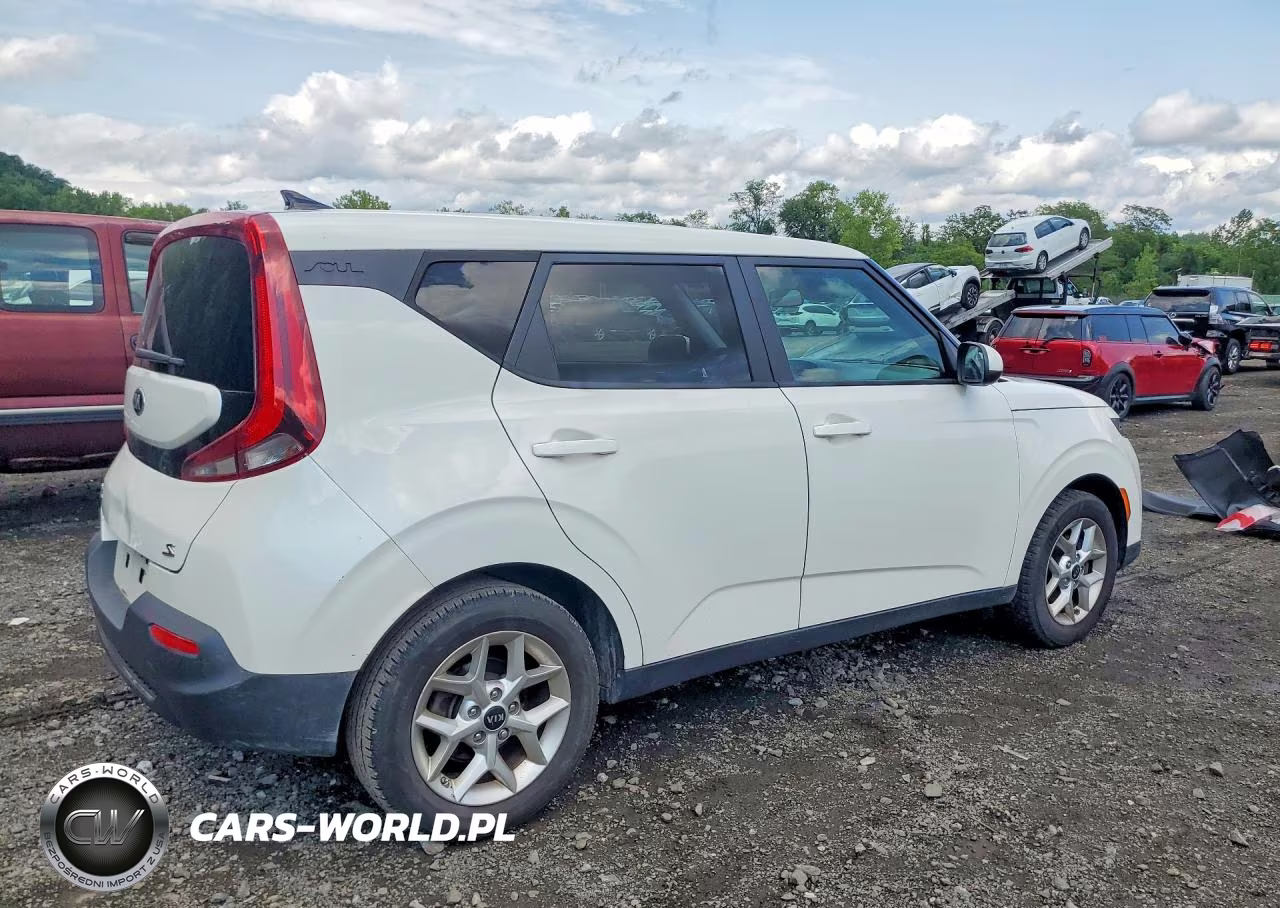 2021 Kia Soul S VIN:KNDJ23AU7M7766676 - 3