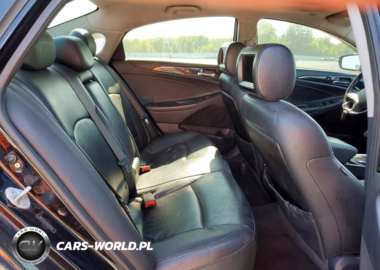 2011 Hyundai Sonata Limited VIN:5NPEC4AC3BH270567 - 10