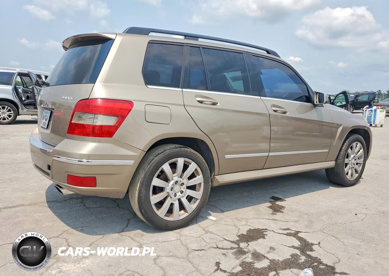 2010 Mercedes-Benz Glk 350 4Matic VIN:WDCGG8HB1AF304509 - 3