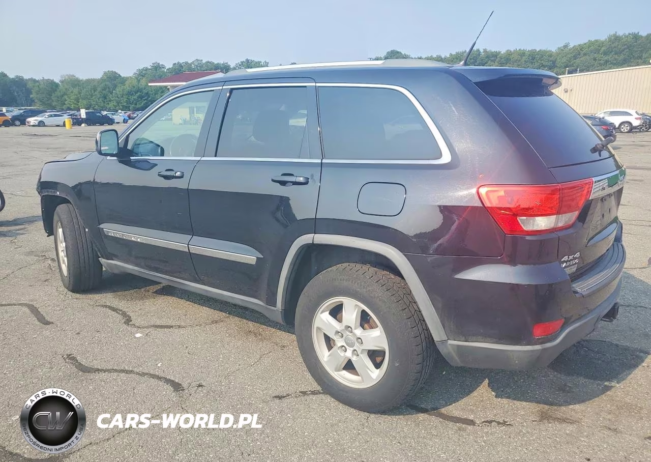 2011 Jeep Grand Cherokee Laredo VIN:1J4RR4GGXBC512741 - 2