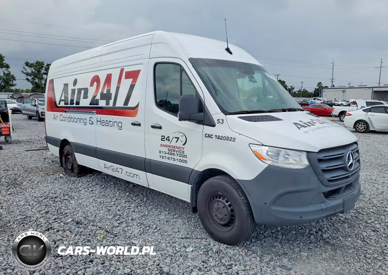 2024 Mercedes-Benz Sprinter 2500 Delivery Van VIN:W1Y4KCHY4RT181876 - 4