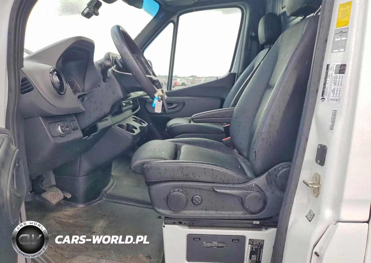 2024 Mercedes-Benz Sprinter 2500 Delivery Van VIN:W1Y4KCHY4RT181876 - 7