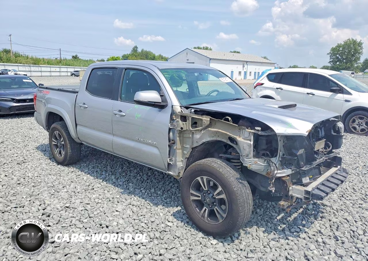 2016 Toyota Tacoma Trd Sport VIN:3TMCZ5AN7GM039315 - 4