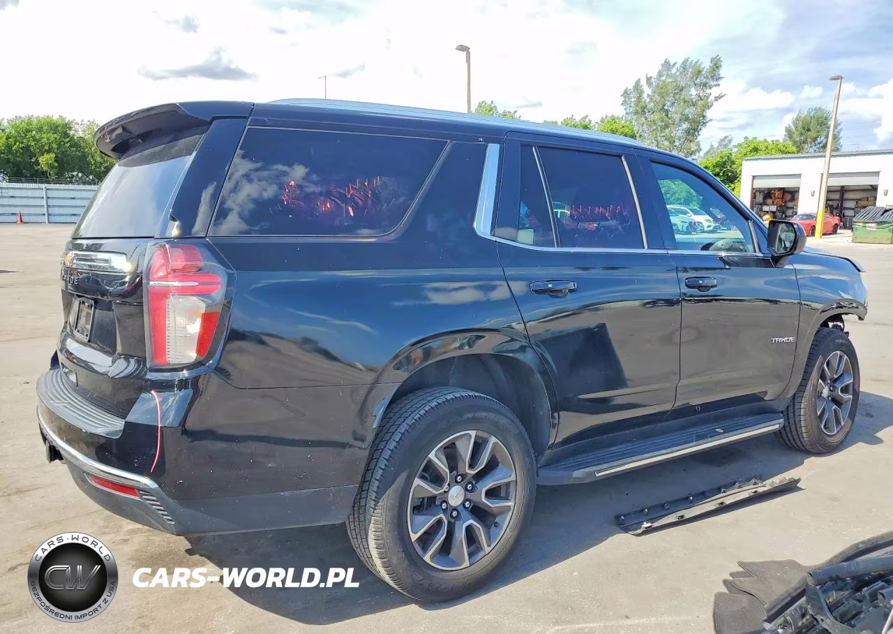 2021 Chevrolet Tahoe C1500 Ls VIN:1GNSCMKD2MR271397 - 3
