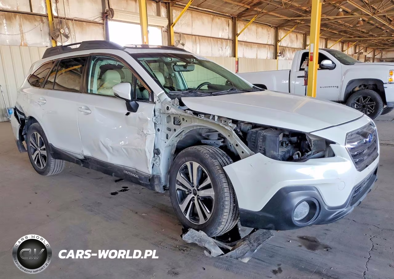 2019 Subaru Outback 3.6R Limited VIN:4S4BSENC9K3217496 - 4