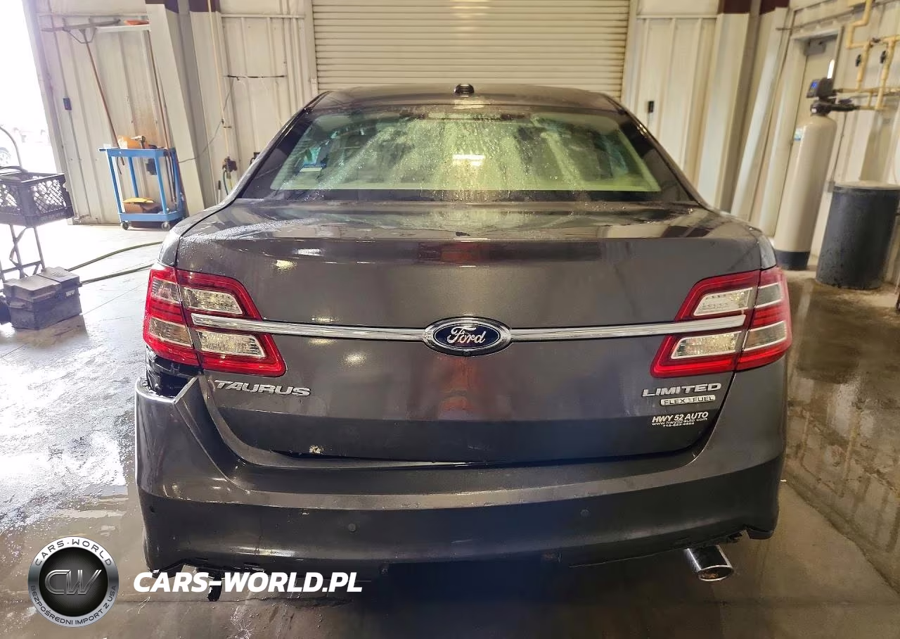 2016 Ford Taurus Limited VIN:1FAHP2F89GG105070 - 6