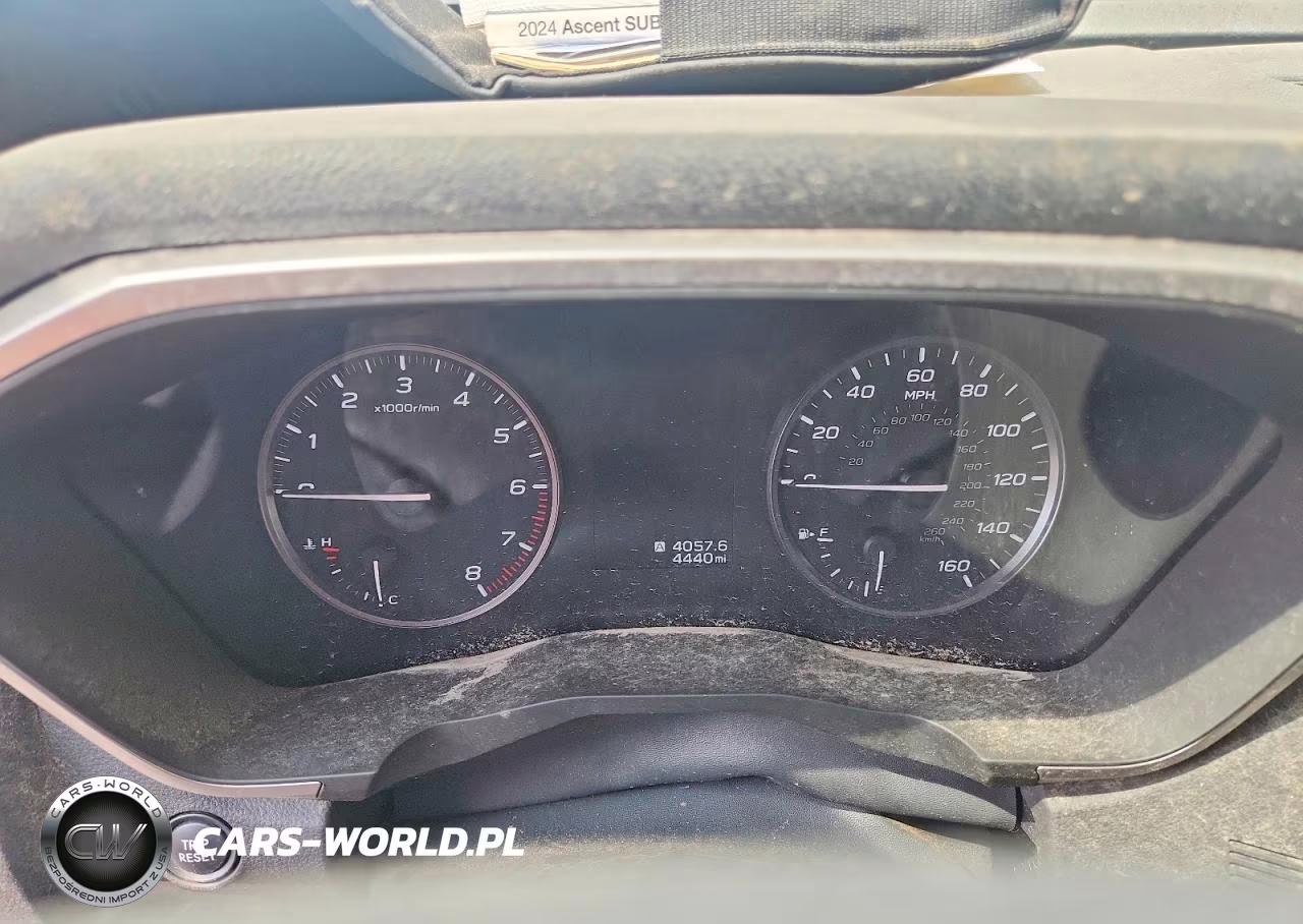 2024 Subaru Ascent Premium VIN:4S4WMAED7R3433032 - 9