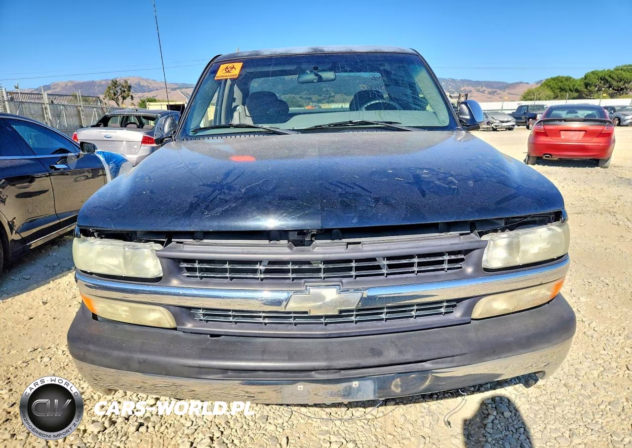 2000 Chevrolet Silverado C1500 VIN:2GCEC19V8Y1302878 - 5