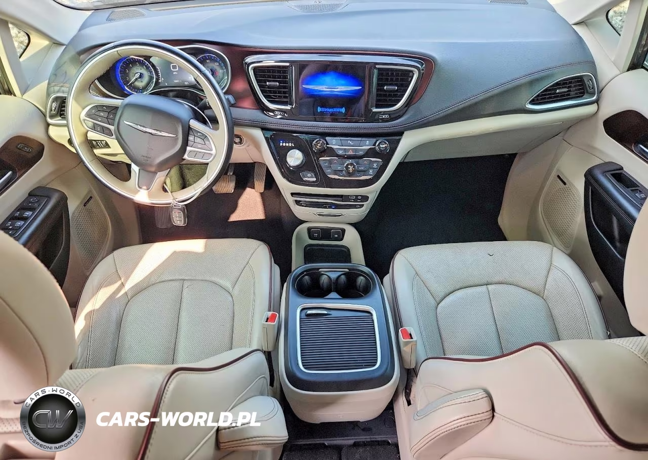 2017 Chrysler Pacifica Limited VIN:2C4RC1GG9HR751686 - 8