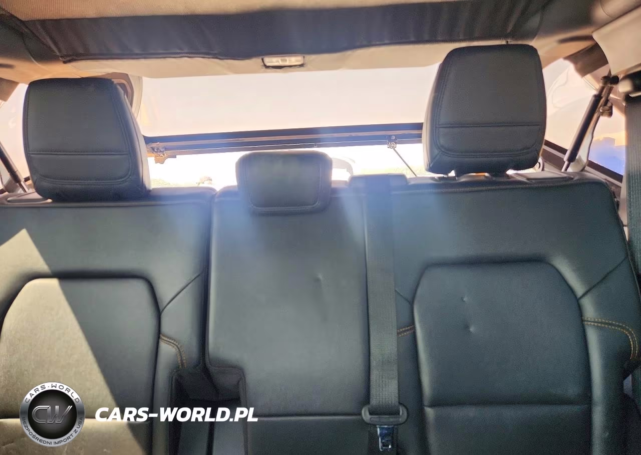 2021 Ford Bronco Base VIN:1FMEE5DP7MLA85852 - 10