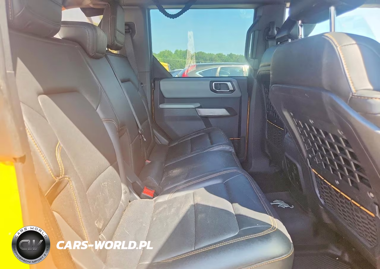 2021 Ford Bronco Base VIN:1FMEE5DP7MLA85852 - 11
