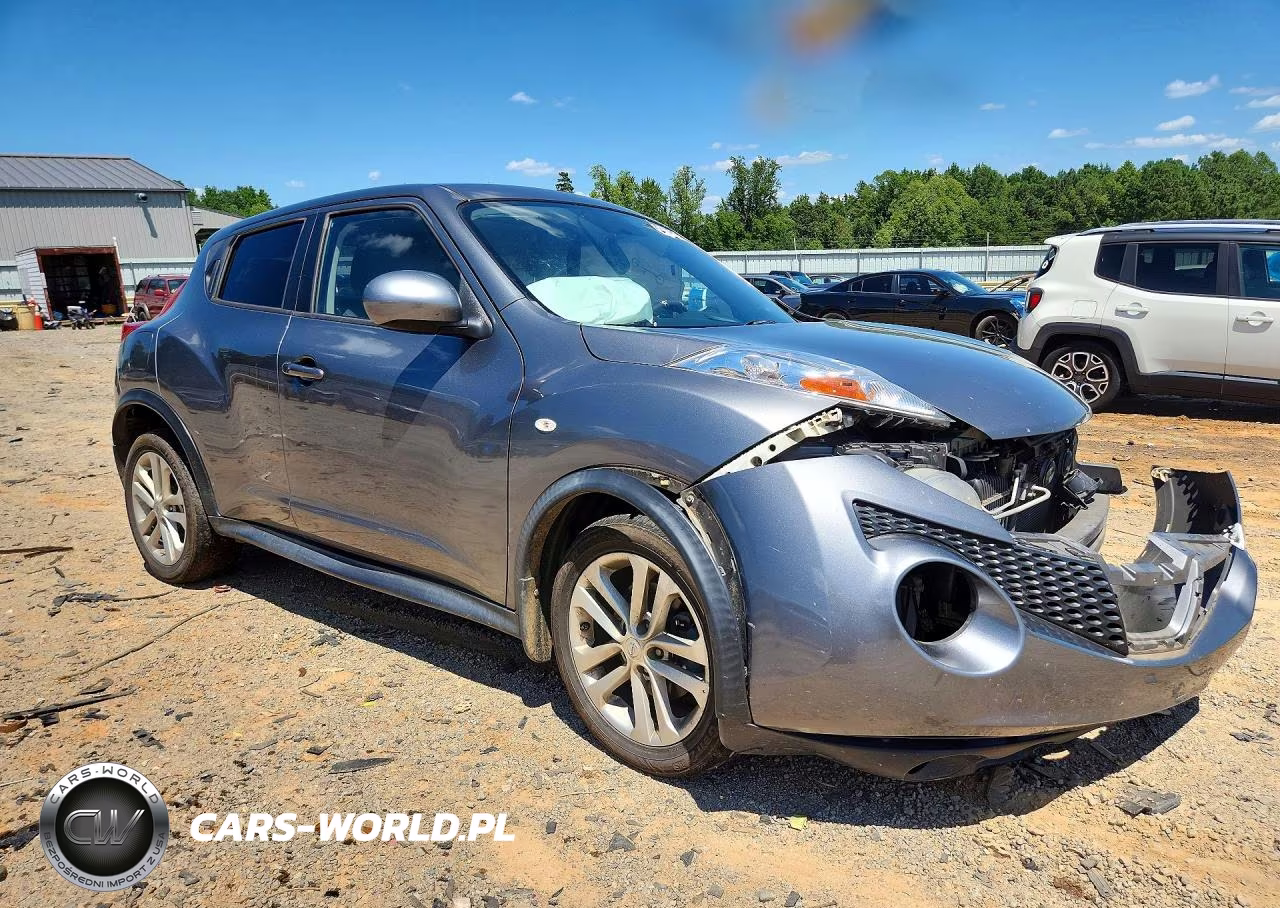 2013 Nissan Juke S VIN:JN8AF5MR5DT221708 - 4