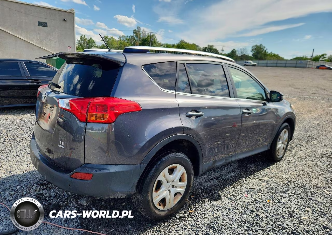 2015 Toyota Rav4 Le VIN:JTMBFREV0FJ044311 - 3